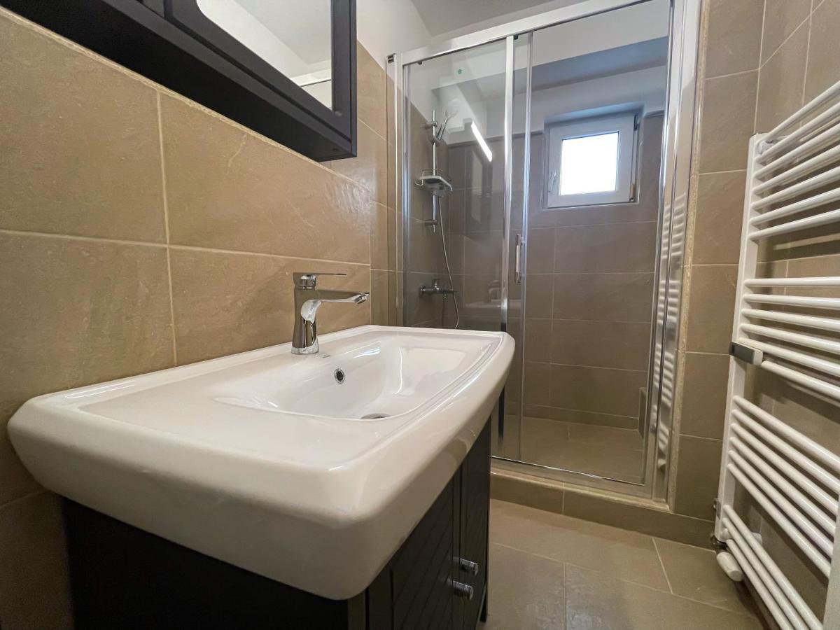 National Arena Mega Mall Elana Apartment Бухарест Экстерьер фото